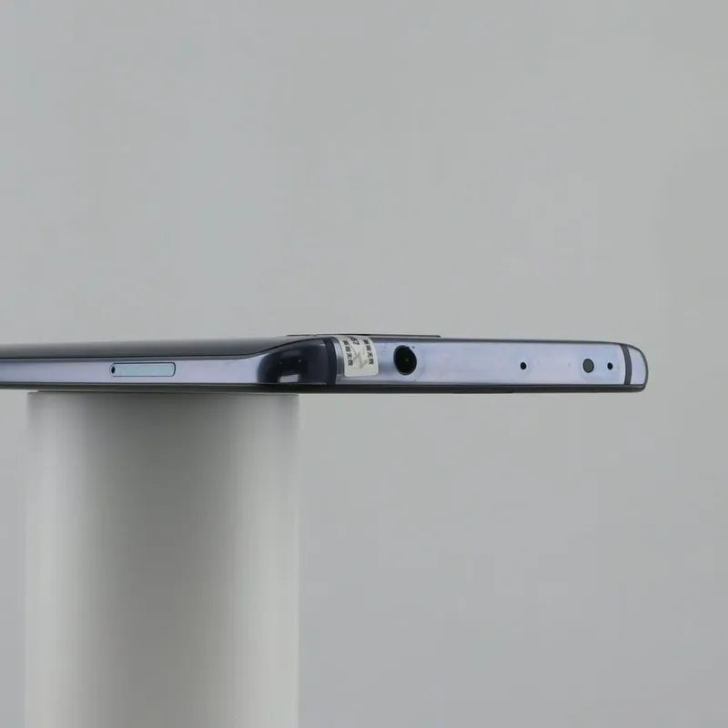 HUAWEI Mate 20  6GB +128GB  Grade:A (Used Original) - Dual Cleared & Duty Free