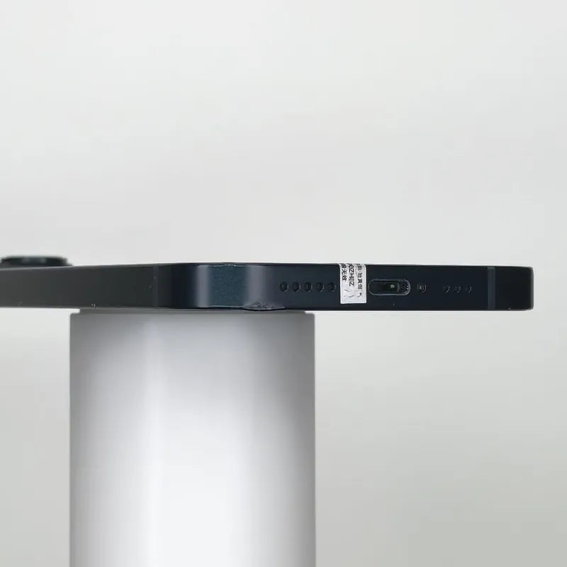 Apple iPhone 14 128 Go — Qualité : B (Occasion d'origine) — Double effacement et hors taxes
