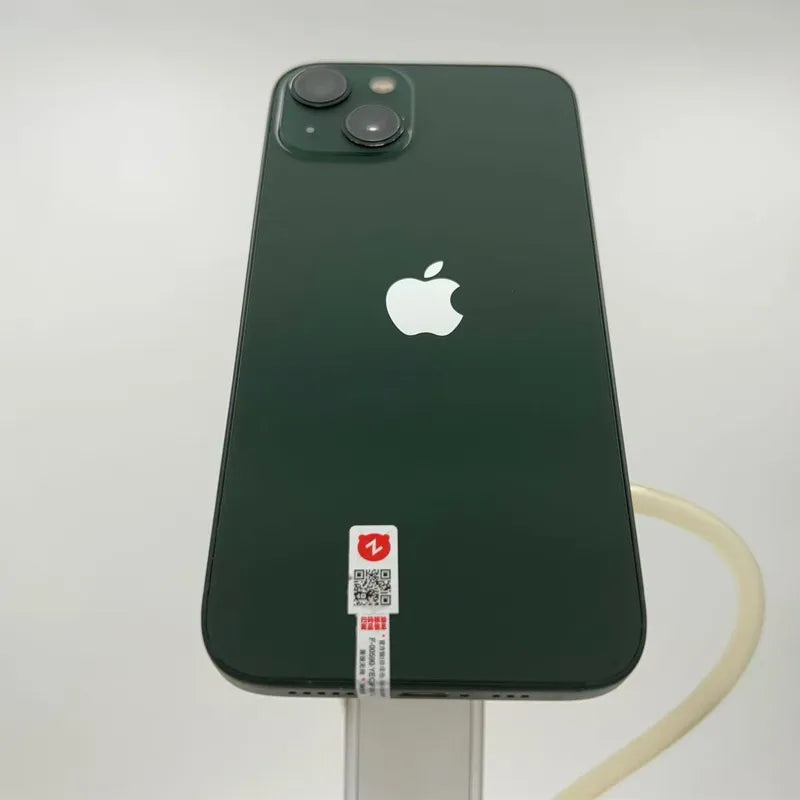 Apple iPhone 13 128 Go Grade : C (occasion d'origine) - Double dédouanement et hors taxes