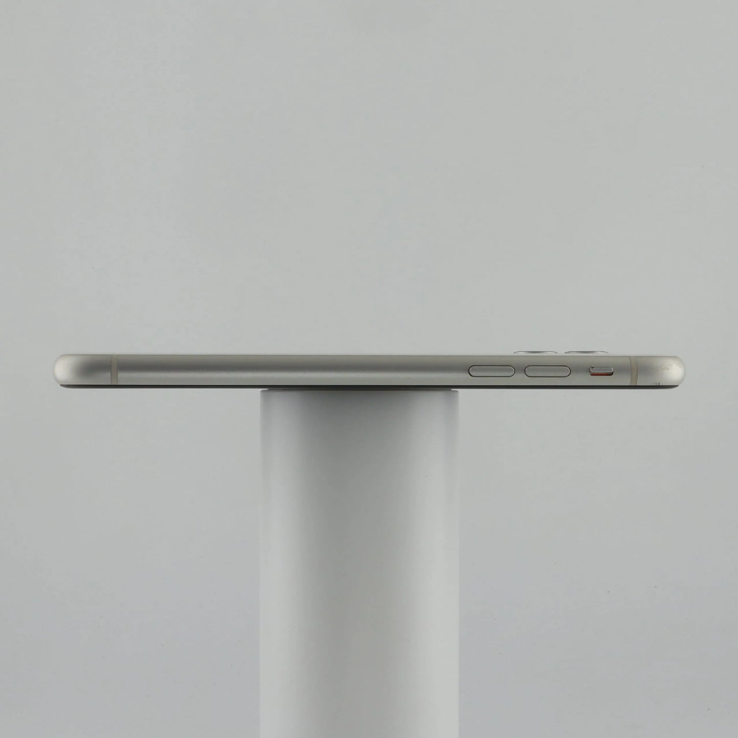 Apple iPhone 11 64 Go Grade:B (Original d'occasion) - Dédouané et hors taxes