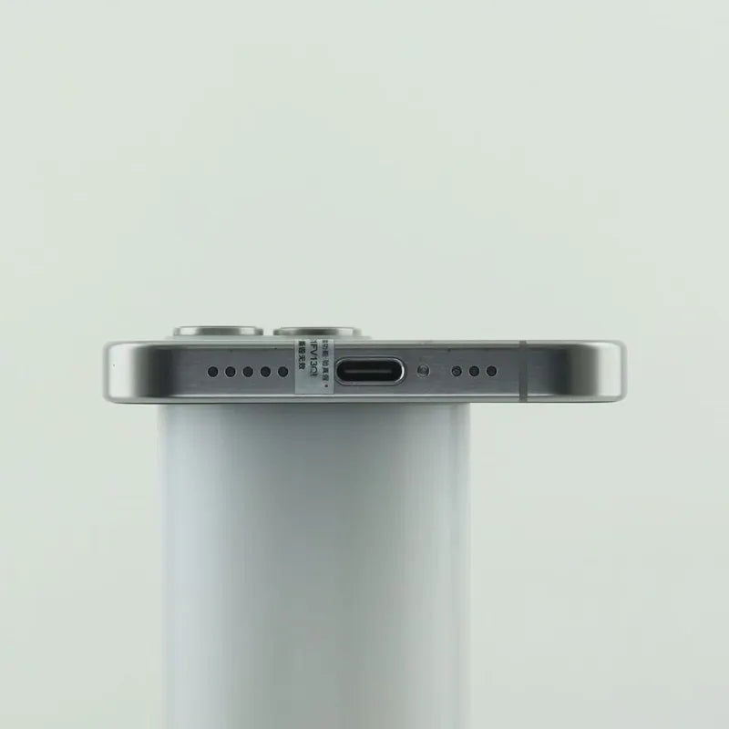 Apple iPhone 15pro 256 Go Grade:A (Original d'occasion) - Double vérification et hors taxes