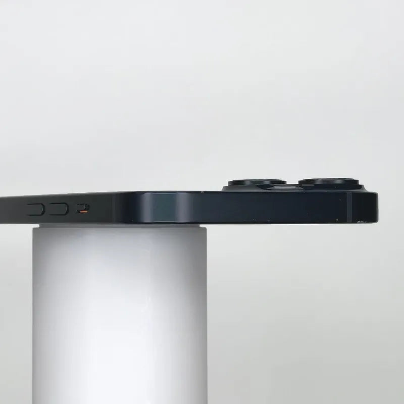 Apple iPhone 14 128 Go — Qualité : B (Occasion d'origine) — Double effacement et hors taxes