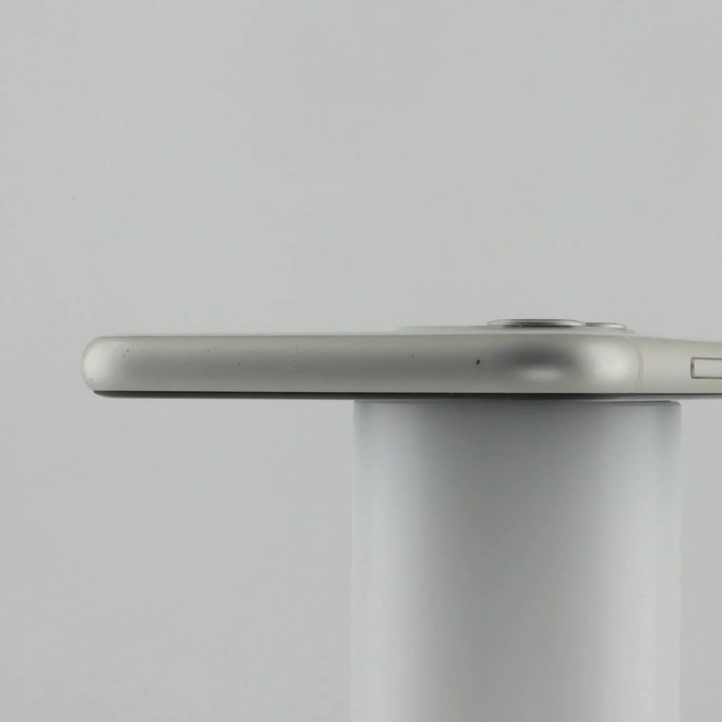 Apple iPhone 11 64 Go Grade:B (Original d'occasion) - Dédouané et hors taxes