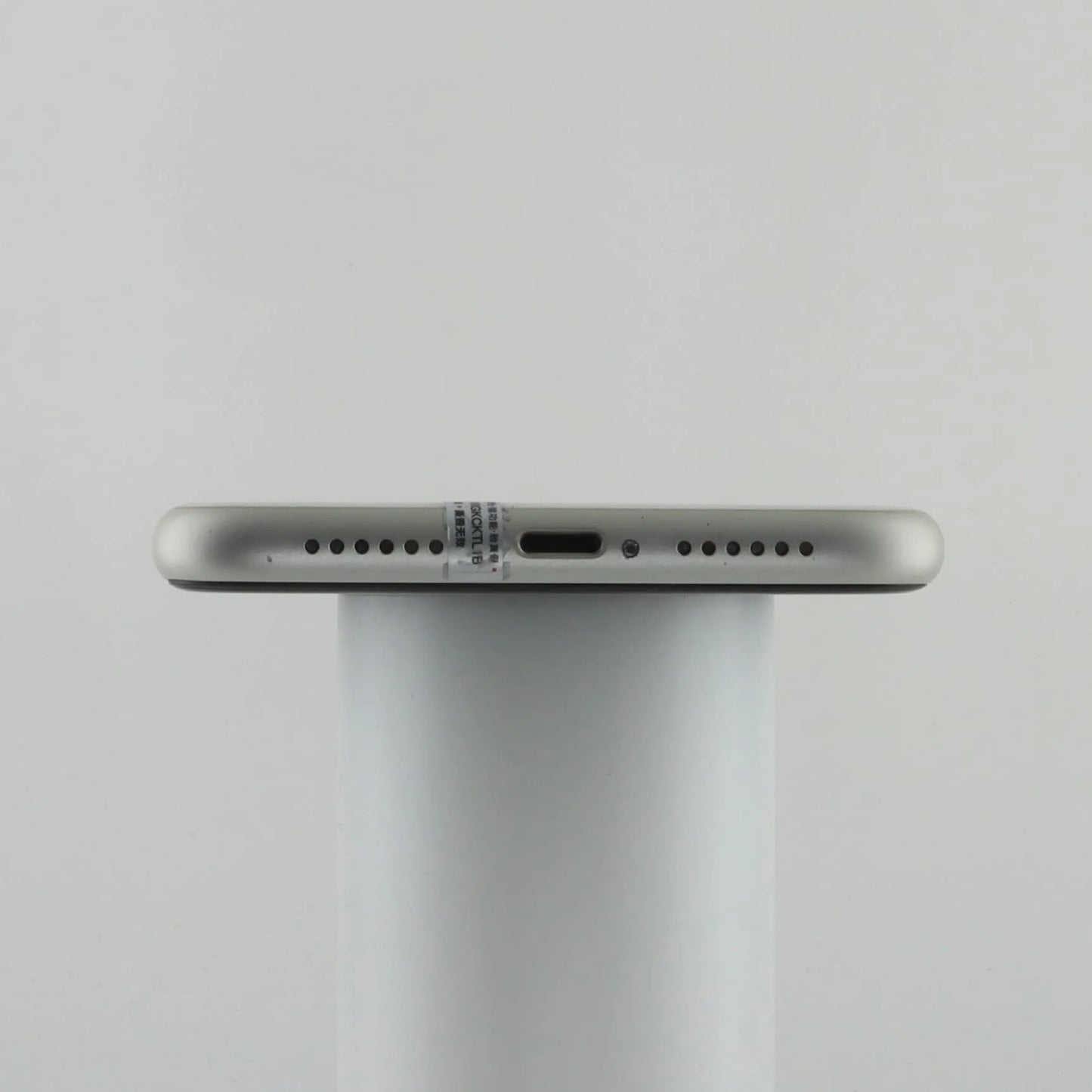 Apple iPhone 11 64 Go Grade:B (Original d'occasion) - Dédouané et hors taxes