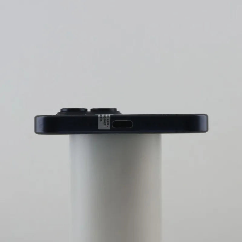 Apple iPhone 15 Promax 512 Go Grade : C (Original d'occasion) - Double effacement et hors taxes