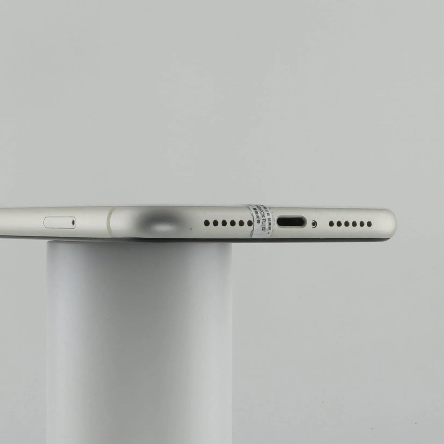 Apple iPhone 11 64 Go Grade:B (Original d'occasion) - Dédouané et hors taxes