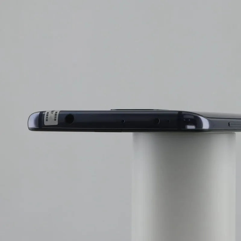 HUAWEI Mate 20  6GB +128GB  Grade:A (Used Original) - Dual Cleared & Duty Free